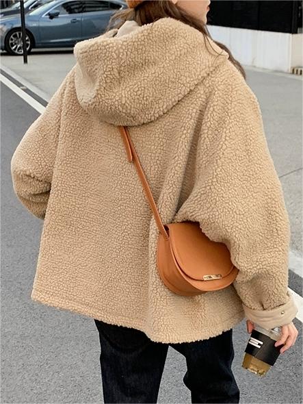 Elegant oversized coat with thick hood for women