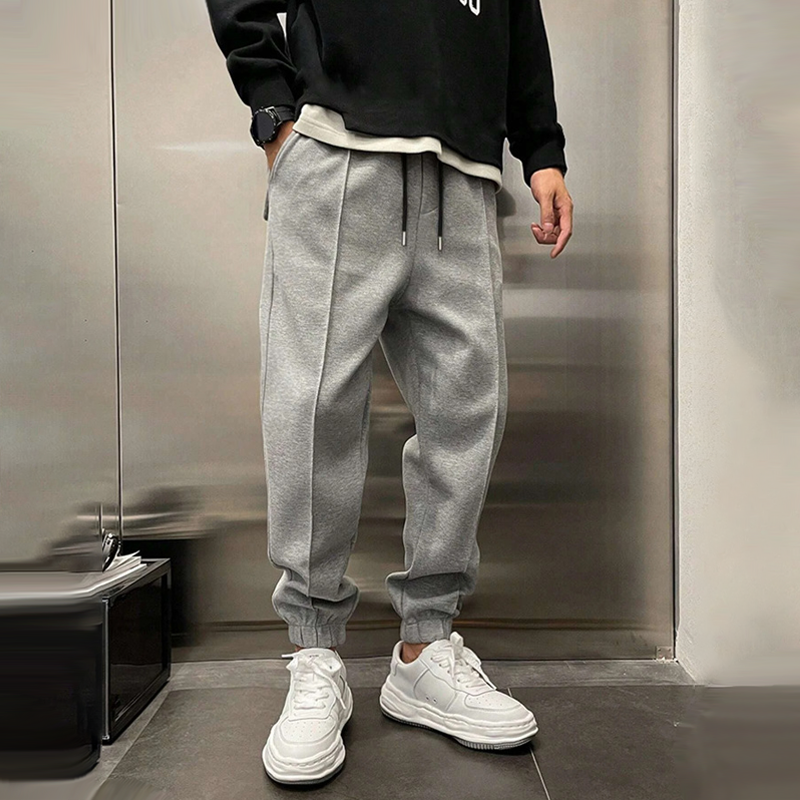 Sporty cotton trousers for men