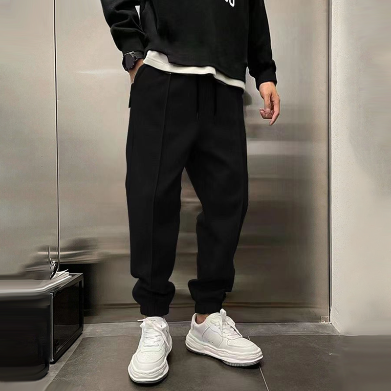 Sporty cotton trousers for men