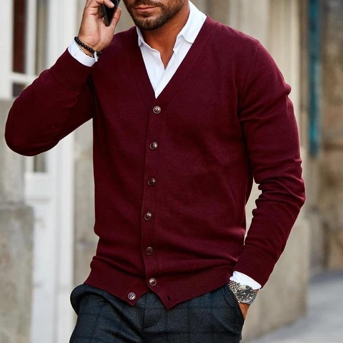 Men's casual cardigan with buttons