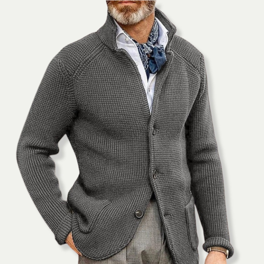 Elegant cardigan for men