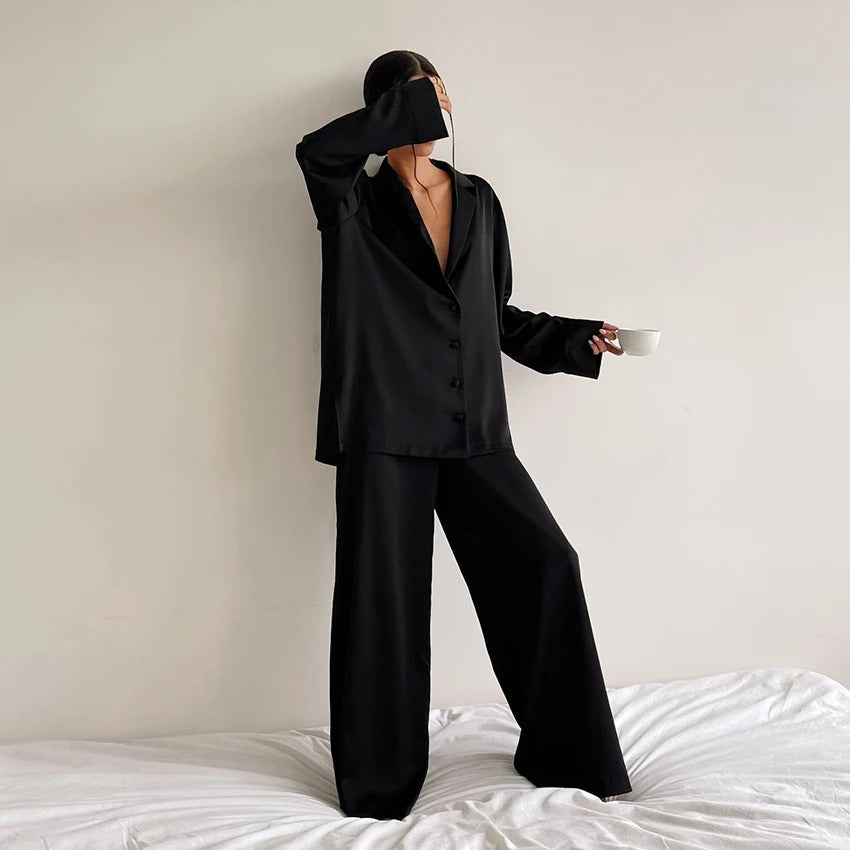 Georgia - Silky Elegance Oversized Pyjama Set