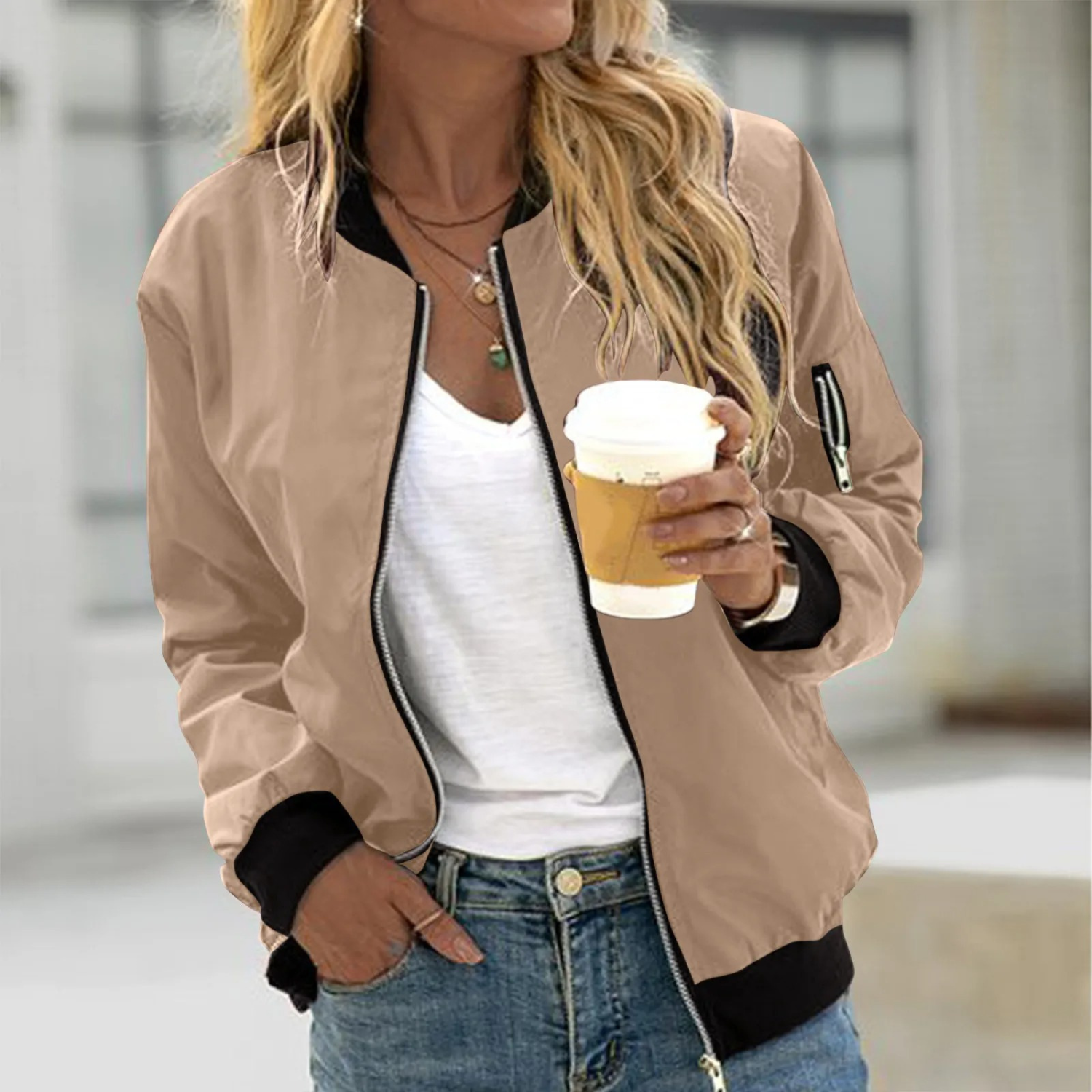 Fashionable bomber jacket for women