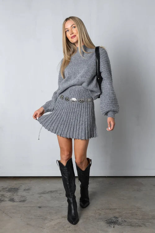 Elara - Elegant Pleated Sweater and Skirt