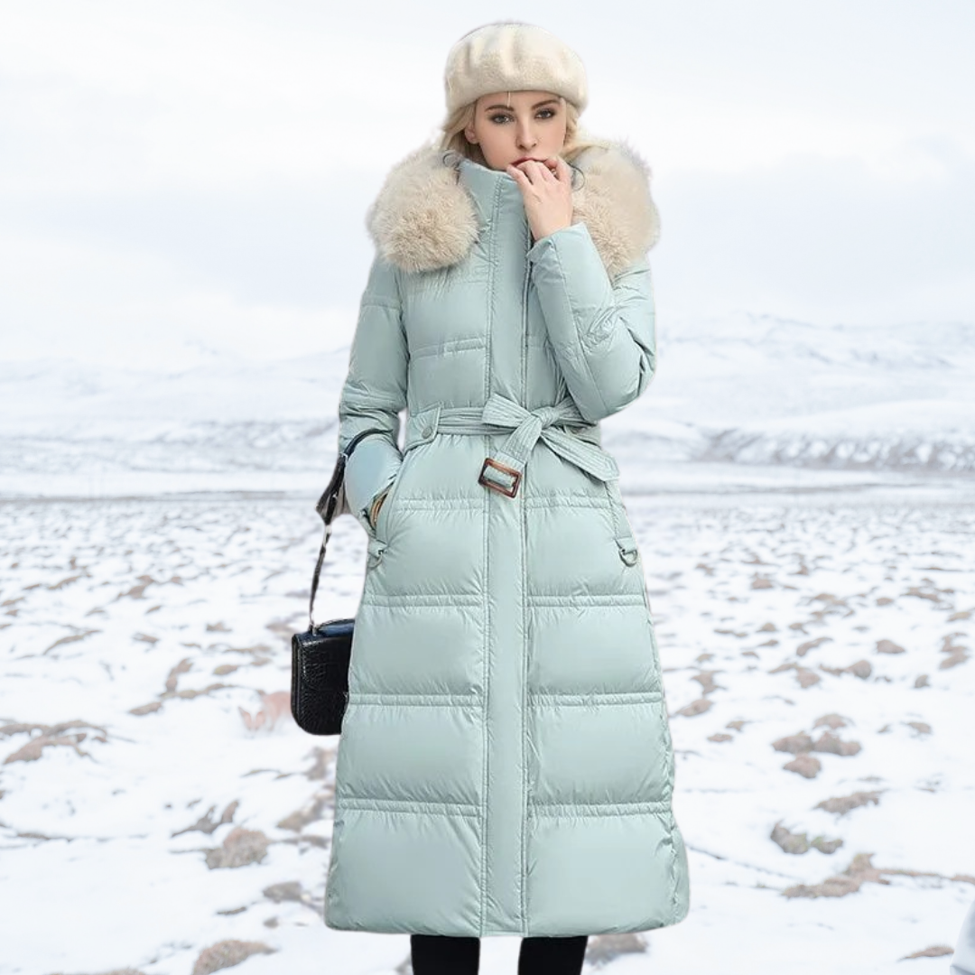 Luxurious winter jacket for women