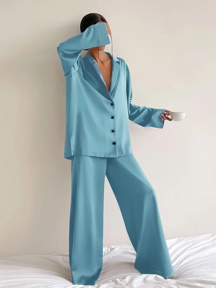 Georgia - Silky Elegance Oversized Pyjama Set