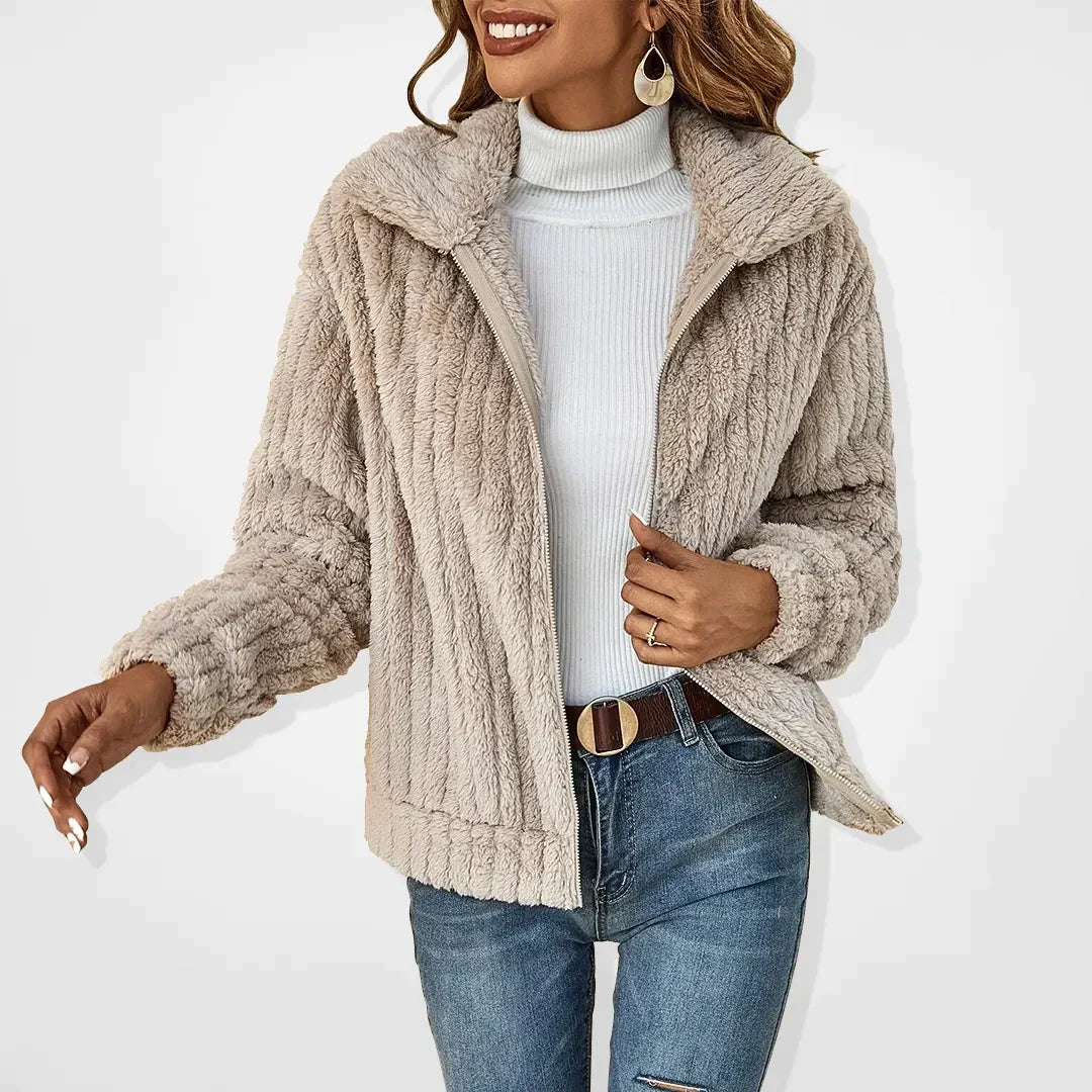 Dianella - Cozy Plush Jacket