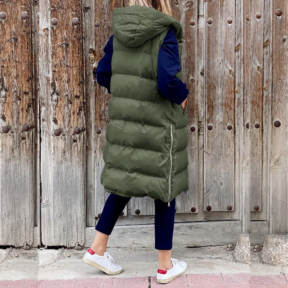 Aspen - Sleeveless Cotton Coat with Hood