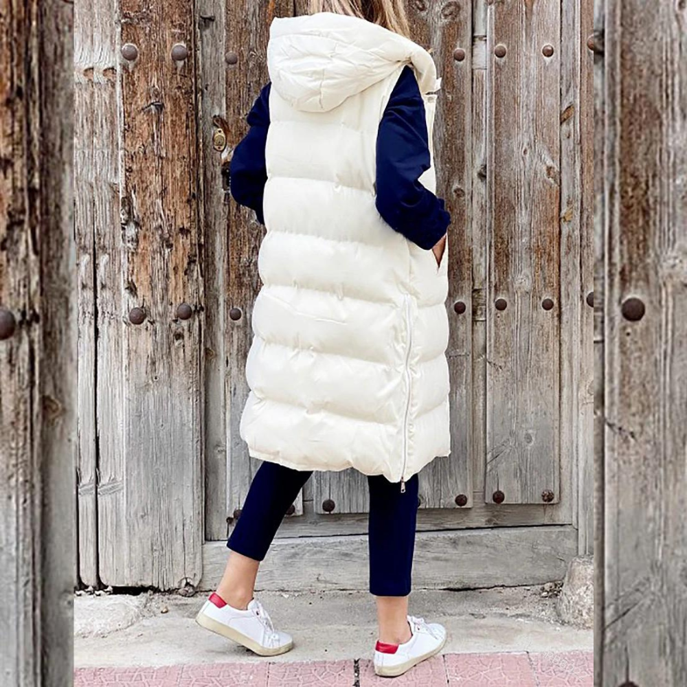 Aspen - Sleeveless Cotton Coat with Hood