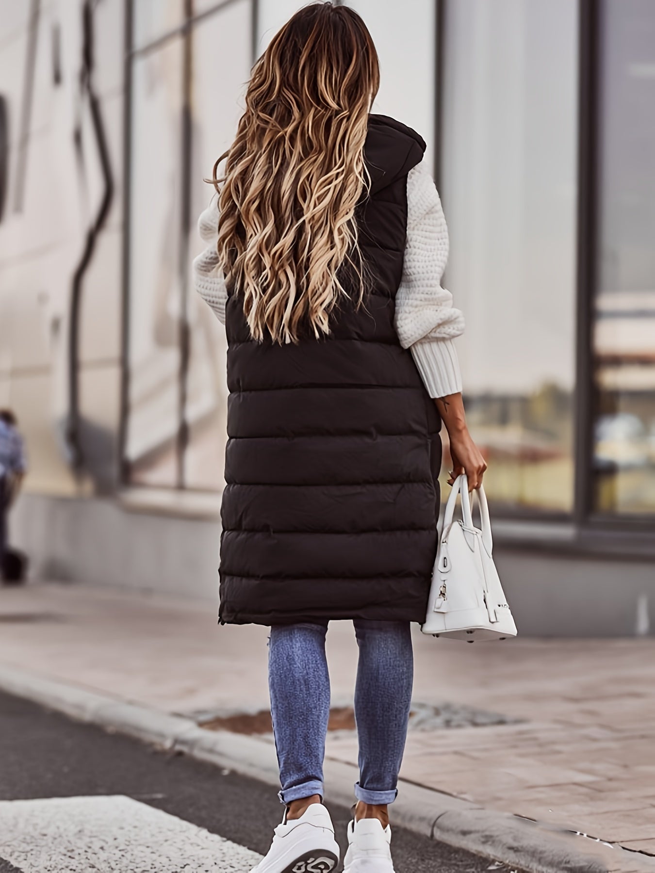 Women's sleeveless long coat