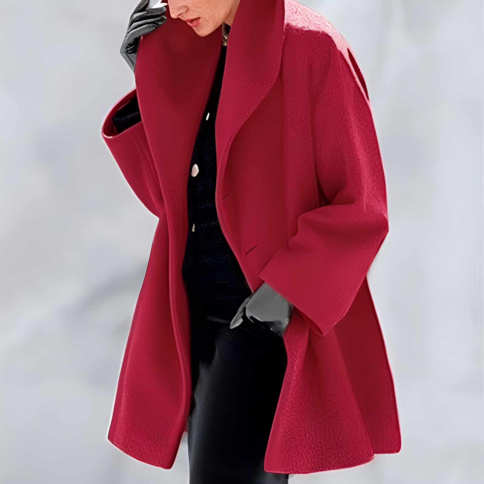 Elegant coat with wide collar for women