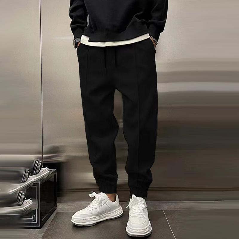 Sporty cotton trousers for men