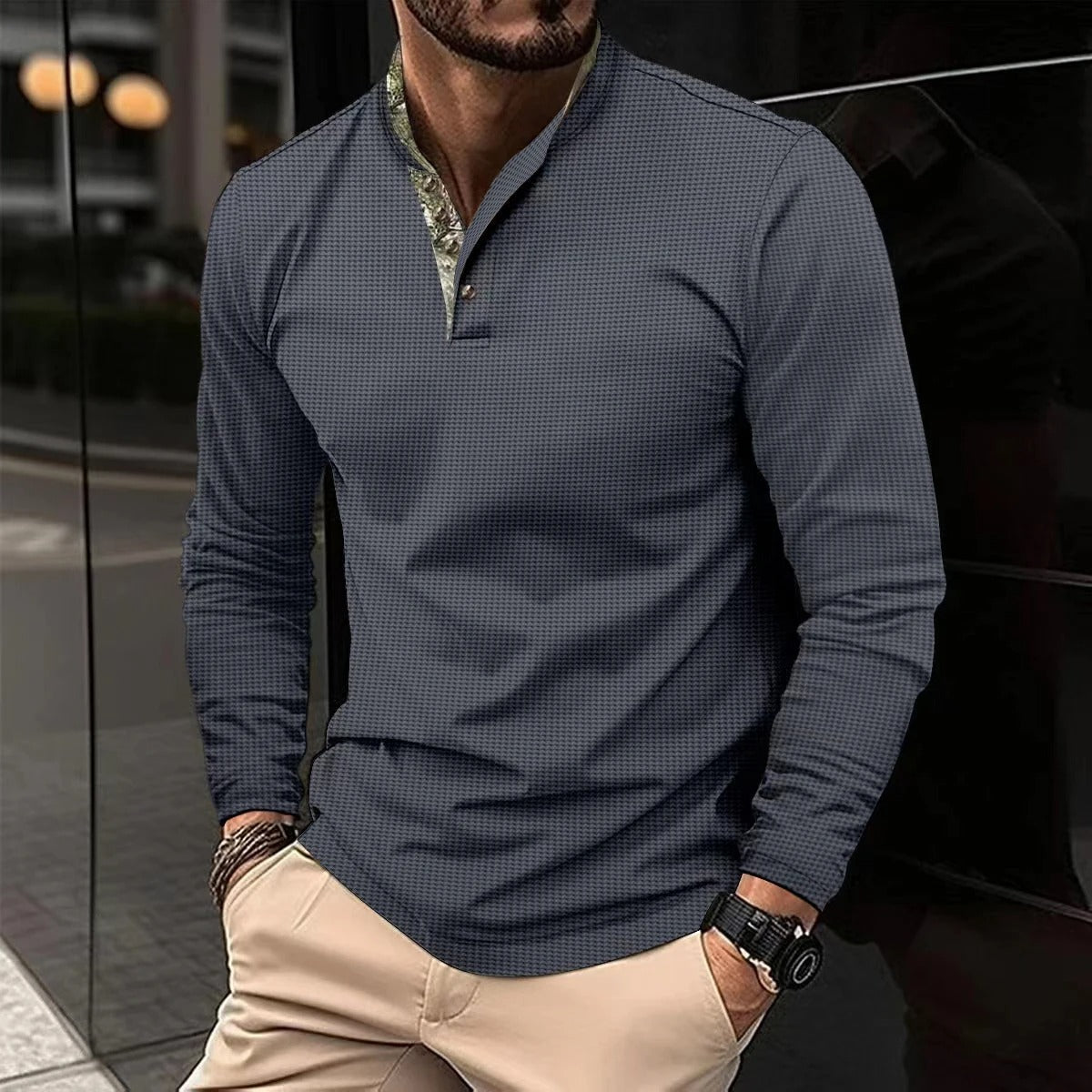 Stylish long-sleeved polo for men