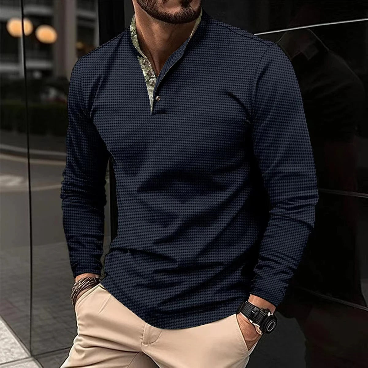 Stylish long-sleeved polo for men